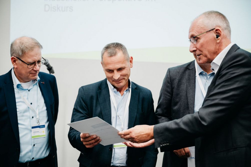 Der CDI Steuerungskreis begrt die Mitglieder des Advisory Boards im Amt