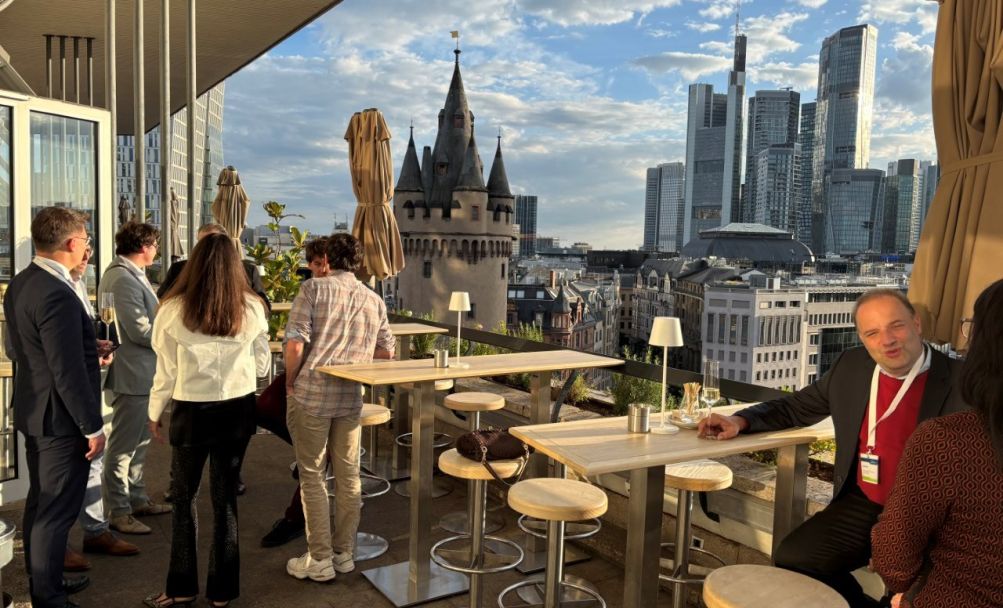 Netzwerk-Dinner am ersten Abend des Summer Summits in Frankfurt am Main